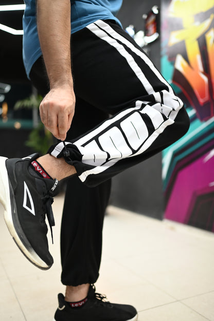 "Valour" Graphic Street Joggers – Black