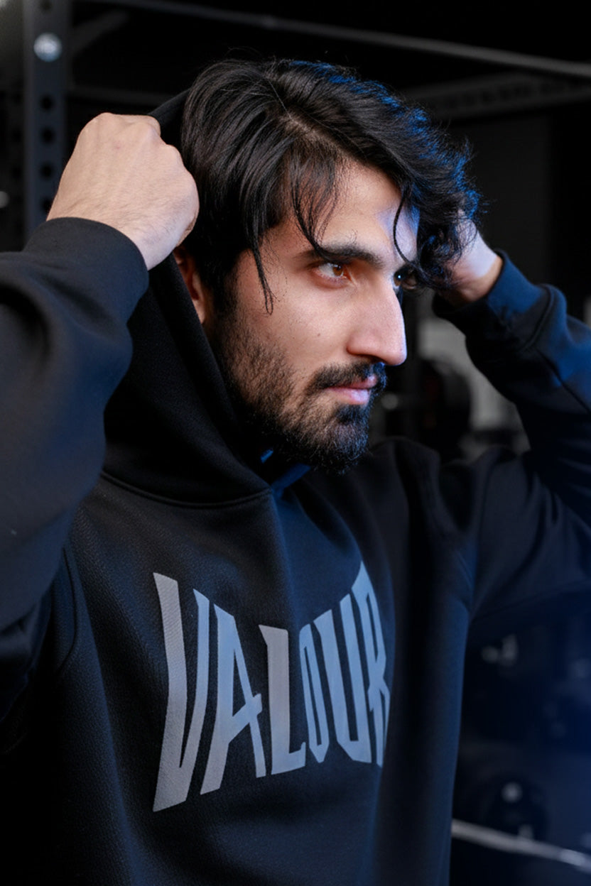 Valour Signature Hoodie – Black